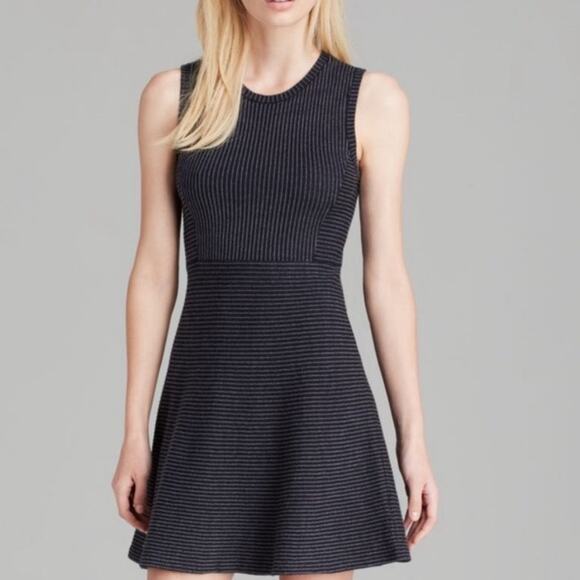 Theory Randria Evian Stretch Wool Navy A-Line Stripe Dress Size Small - Picture 4 of 10